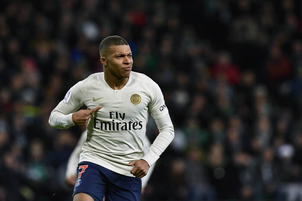 🤨上来就进！理查德被DNP三场 首节上来就轰进空位三分！